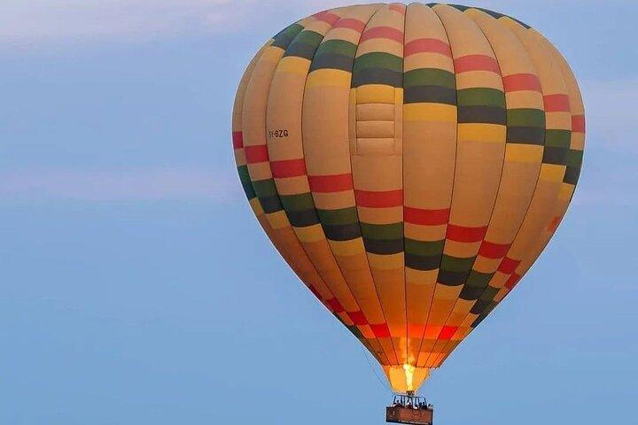 6 Dages Mid-Range Lodge Safari til Lake Manyara Serengeti Ngorongoro & Tarangire
