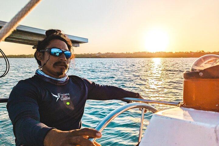 Laguna Bacalar での 6 時間のディープ ナビゲーション: セノーテ、島々、ストロマトライト。