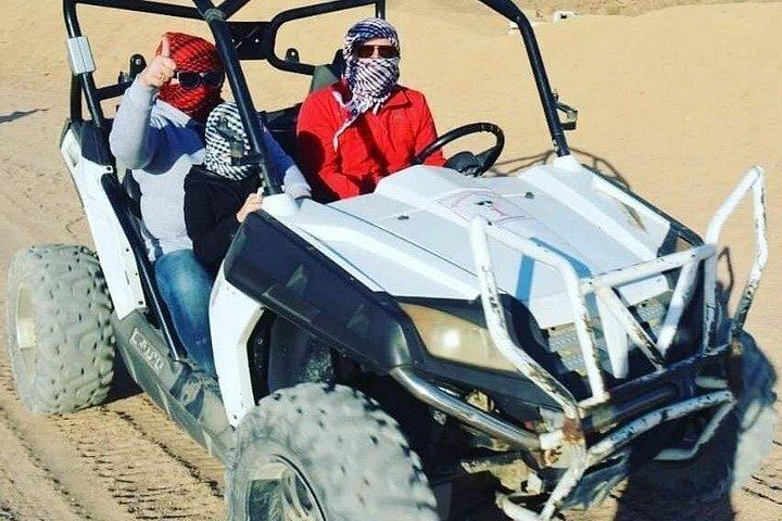 ATV クワッド、ティー シャルム エル シェイクのベドウィン テント