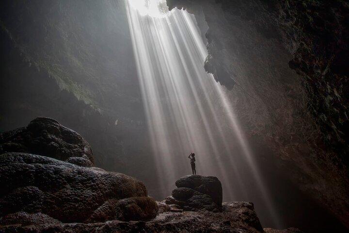 Tour por la cueva Jomblang, la cueva Pindul y el río Oyo