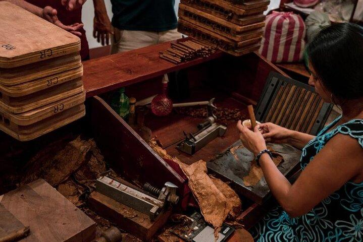 Esperienza di degustazione di sigari e rum (tour 2 in 1)