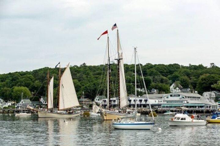 Schooner Applejack Sunset Sail Tour in Boothbay Harbor