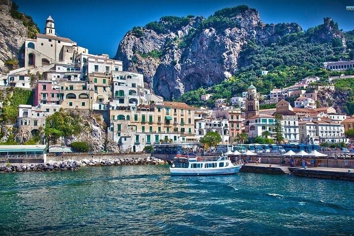 One Day Guided Tour of Amalfi with Departure from Naples