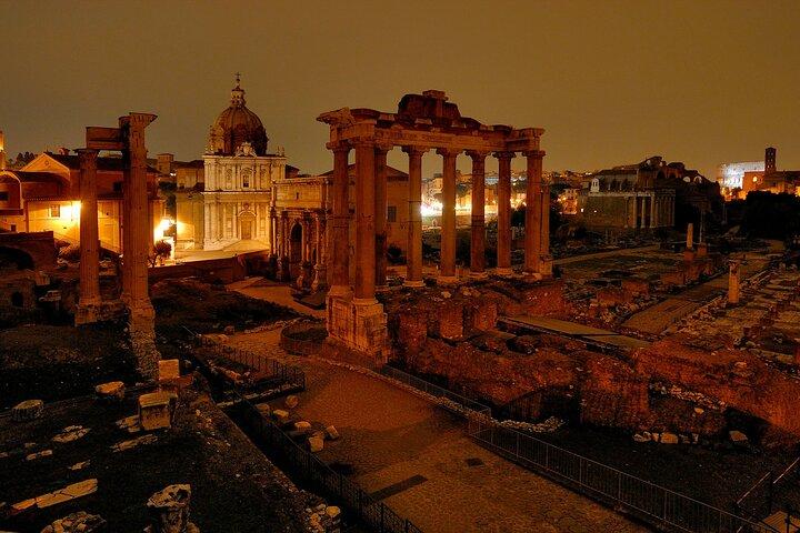 Soirée enchantée : visite privée avec chauffeur de Rome de nuit