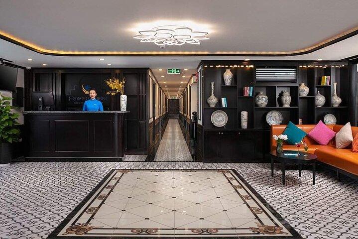 El mejor crucero Hermes de lujo a la bahía de Halong 2 días 1 noche desde HANOI