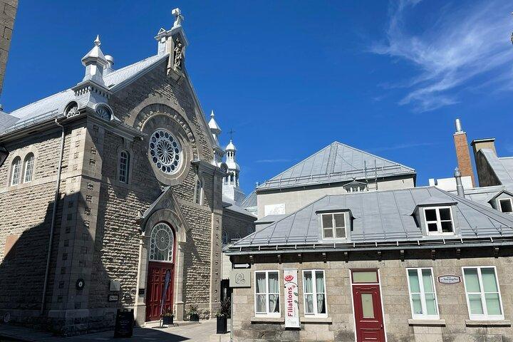 Custom 4 Hour Tour with a Private Driver in Quebec