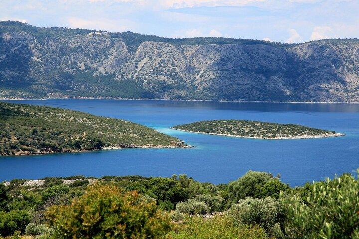 Cruzeiro de um dia em Kassonisi saindo de Samos