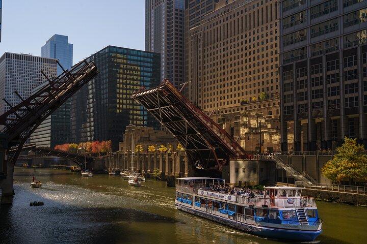 Hoteller i nærheden af Chicago River Cruise