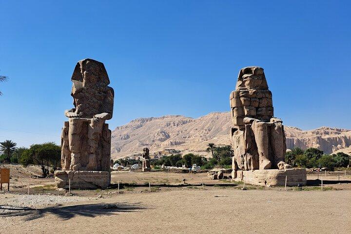 Visite o Vale dos Reis, o Templo de Hatshepsut e os Colossos de Memnon