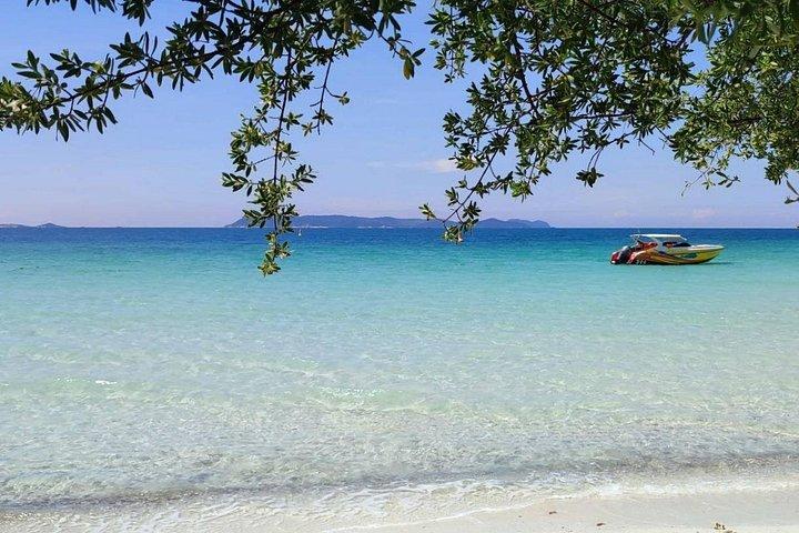 ドローンで行くパタヤ島旅行 写真提供：スピードボート