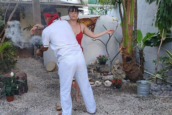 Traditional and ancestral Temazcal experience