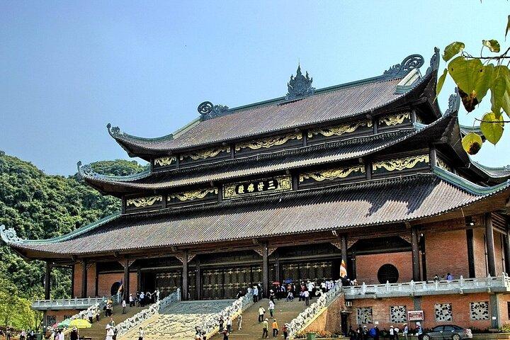 2 - Dia Ninh Binh & Ha Long Bay com transfer, Comidas, Guia
