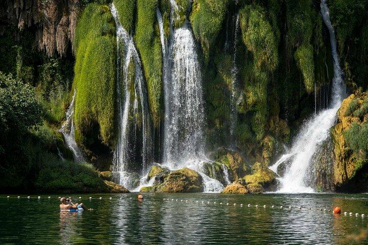 Tour privato da Dubrovnik: cascate di Kravice, Mostar e Pocitelj