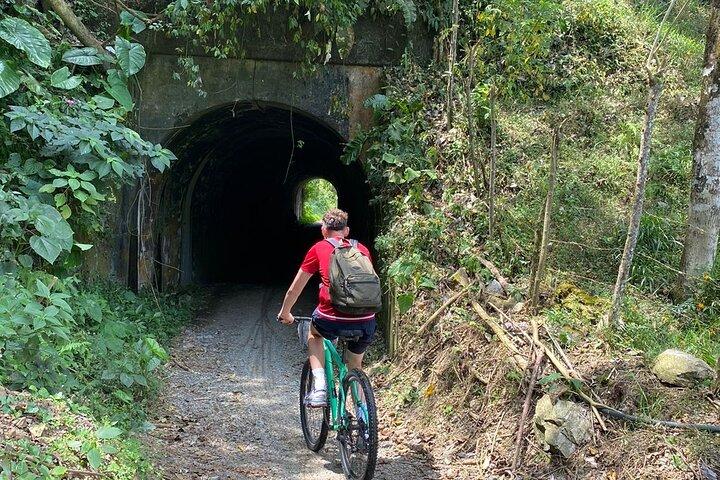 Mountain Bike Tour with Coffee and Lunch in Antioquia's Beautiful Landscapes