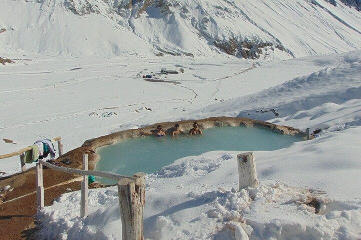 Private Santiago, besøg hot springs og picnic i Cajon del Maipo