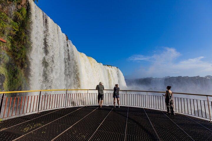Flygplats IGU Round Trip & Iguassu Falls Brasilien och Macuco Safari