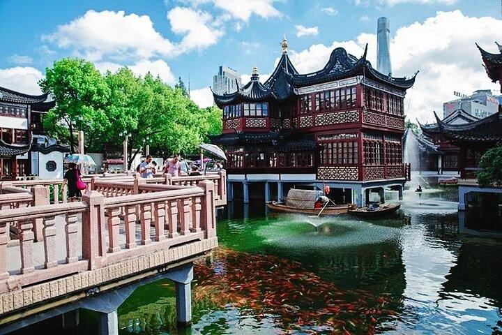 新旧の見どころを巡るプライベート上海1日シティツアー