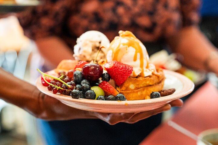 Edmonton's #1 Food Bike Tour : Die beste lokale Food Tour auf E-Bikes