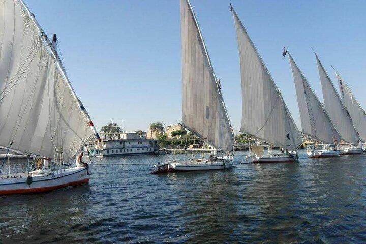 Zonsondergang Felucca Sailing Boat Ride pick-up en H drankjes