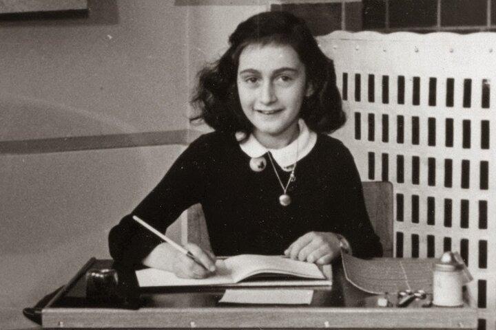Amsterdam: Anne Frank Walking Tour - Opdag hendes historie