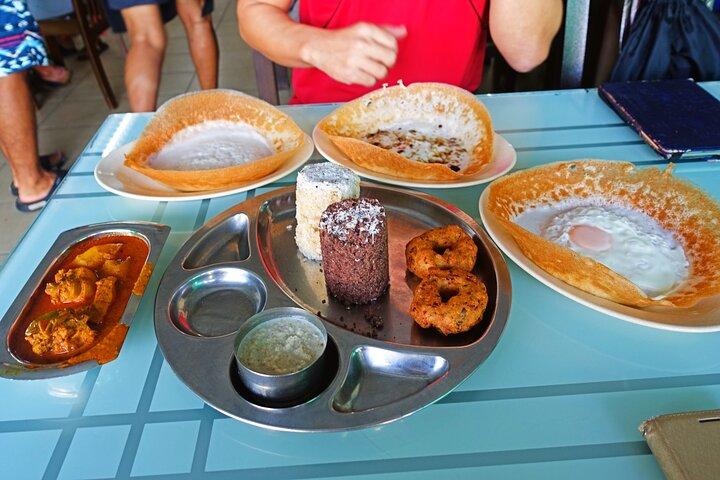 Excursão com café da manhã na cidade real de Klang com caminhada local + mangue