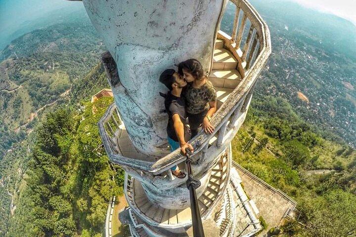 Privé Sri Lanka Tour & Hike-ervaring naar Ambuluwawa-toren