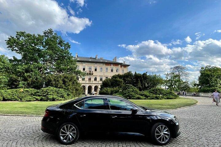 Privater Transfer von Prag nach Brünn für bis zu 4 Passagiere