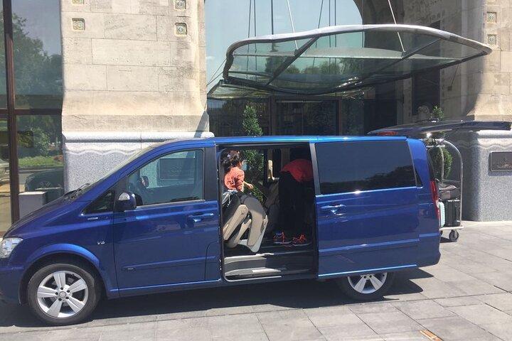 Transfert privé de Prague à Brno pour 4 passagers maximum