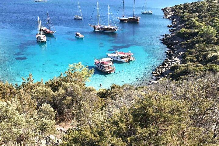 Bootsfahrt auf der Insel Bodrum Orak (Türkische Malediven).