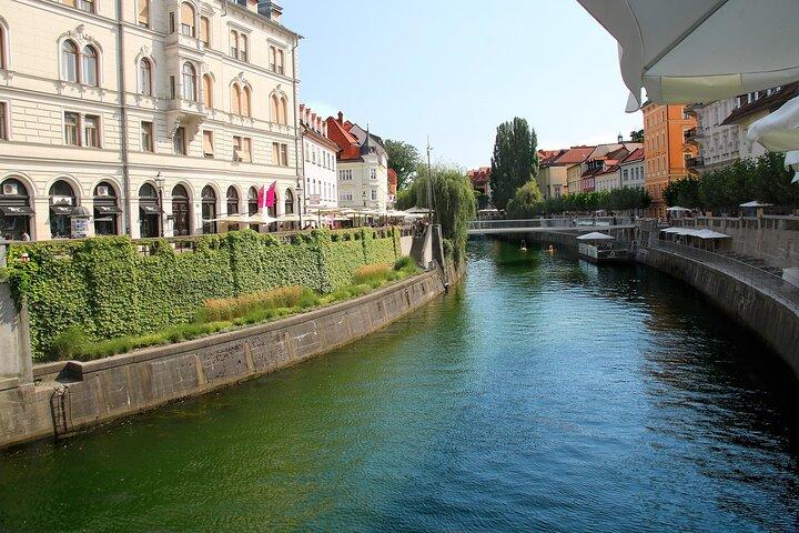 Privat guidad tur i Ljubljana och Bled Lake från Zagreb
