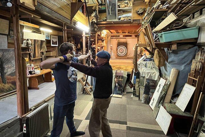 1-Hour Japanese Archery Experience in Kyoto