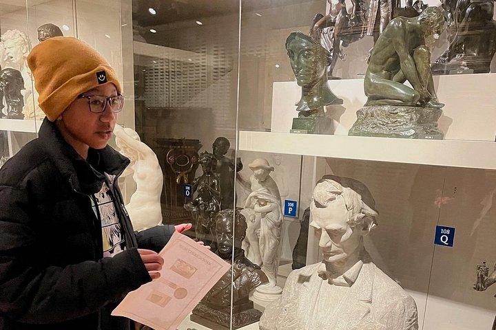 グリフィン、ゴブレット & ゴールド: インタラクティブな魔法美術館ツアー