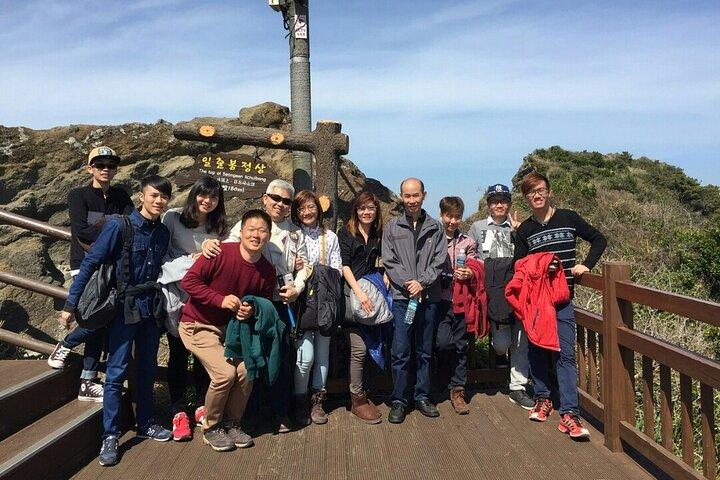 Kleine groep Private Taxi Tour DAG-ervaring op het eiland Jeju