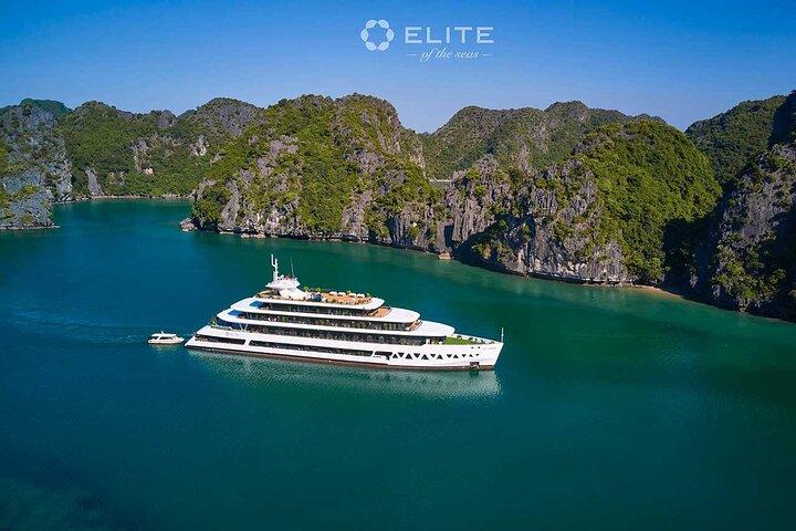 Hanoi : Elite of The Seas 2D1N Luxury Cruise – Halong & Lan Ha Bay（ハノイ：ザ・シーズのエリート2D1N豪華クルーズ－ハロン＆ランハ湾）