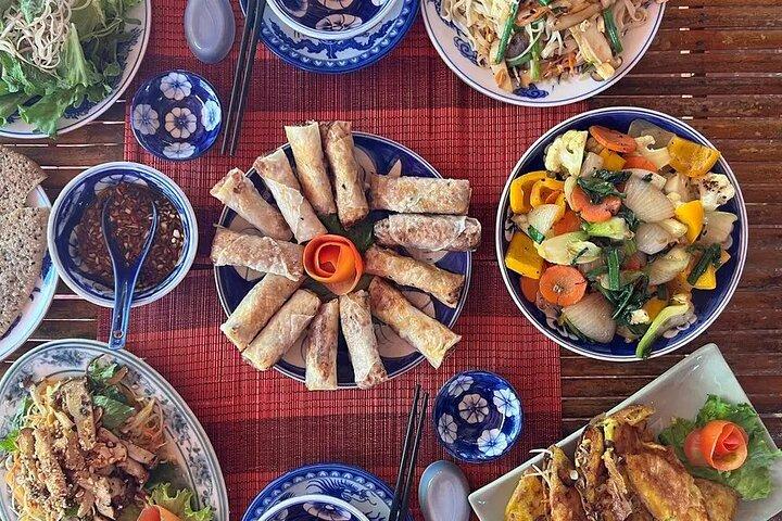 Hoi An Ancient Town Walking Street Food Tours avec marché nocturne
