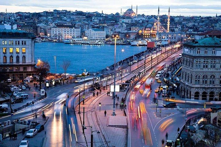 Historical Istanbul Shopping Tour - Turkey Insiders Team