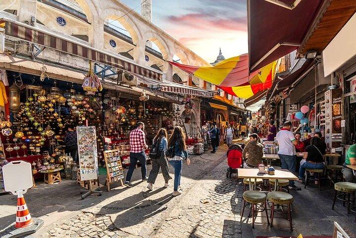 Historical Istanbul Shopping Tour - Turkey Insiders Team
