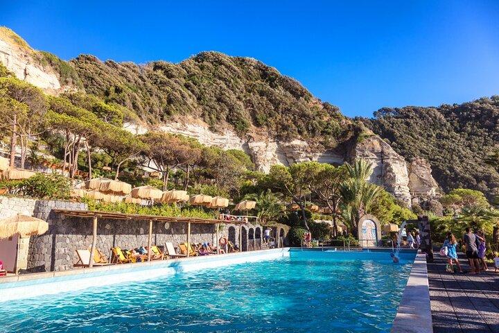 4 Giorni Tour Privato a Ischia Partenza da Roma - Small