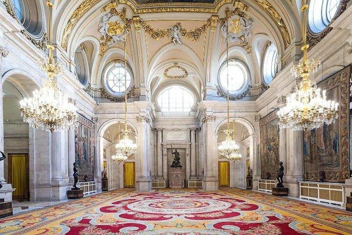 Madrid : VIP PRIVADO Palacio Real y Museo del Prado.