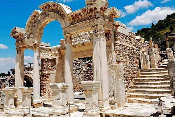 Daily Ephesus Tour by Plane from Istanbul