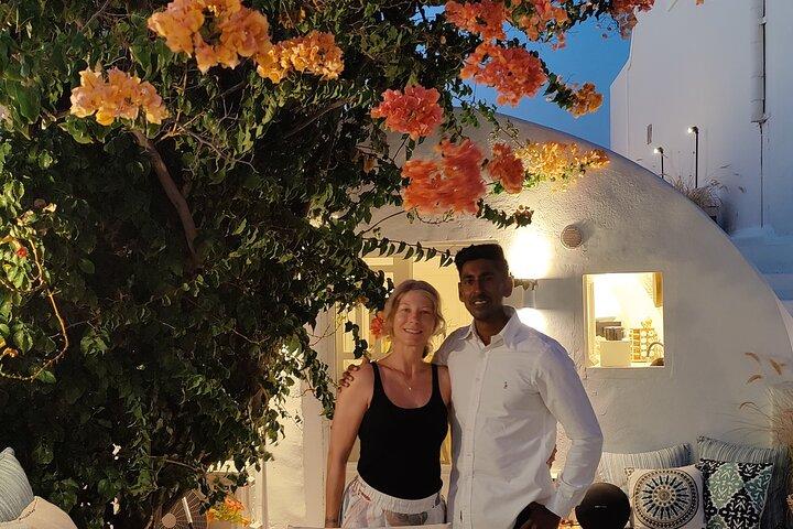 Micro restaurante tradicional de meio dia em Santorini