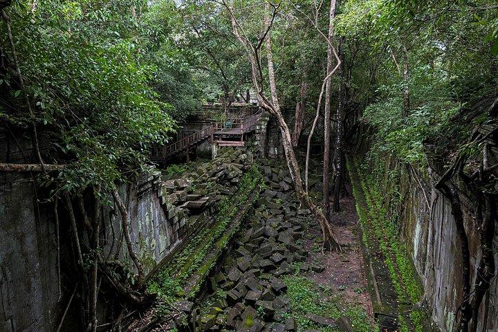 5 - アンコールワット寺院ガイドツアー（プレアヴィヒア寺院）