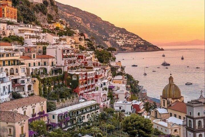Excursão de barco particular de meio dia pela Costa Amalfitana saindo de Positano