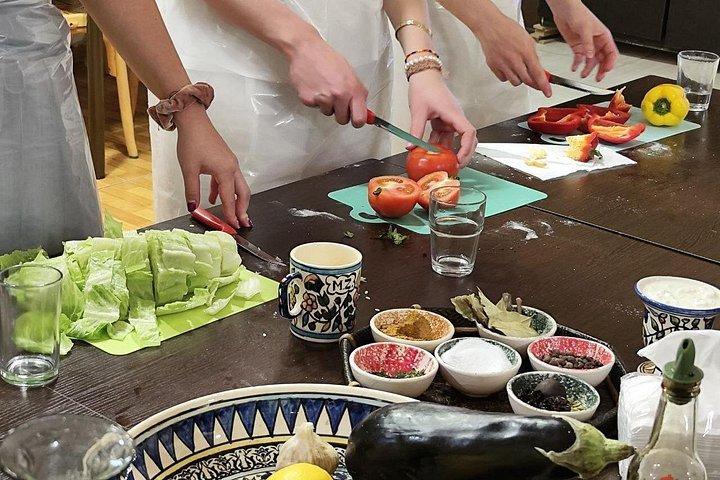 アンマンの地元の人々との2時間のプライベートクッキングクラス