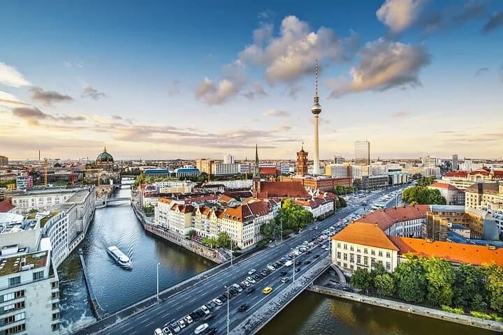 Half Day Walking Tour in Berlin