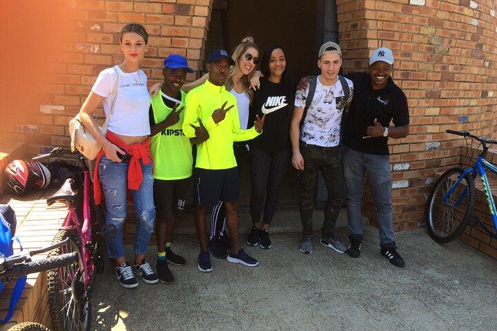 Tour a pie de medio día en Soweto