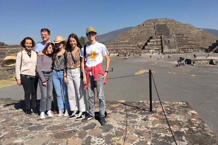 Teotihuacan Ruins and Tlatelolco Guided Tour with Tequila Tasting