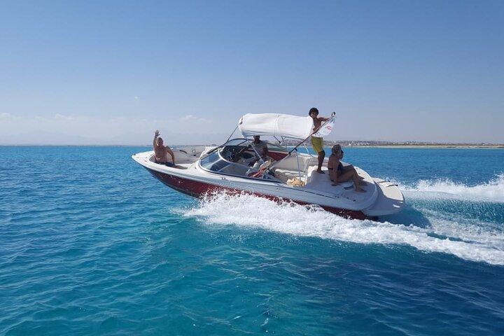 Privates Dolphin House Speedboat & ein Schnuppertauchen - Hurghada