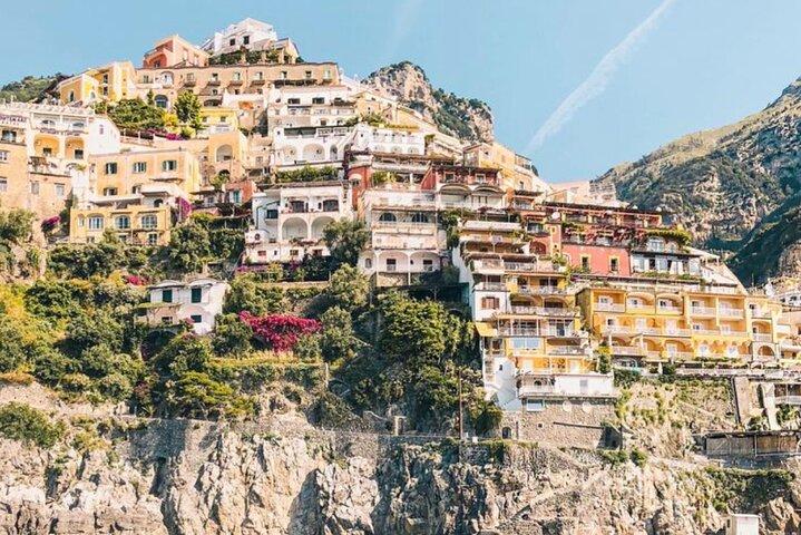 Excursão de barco particular de meio dia pela Costa Amalfitana saindo de Positano