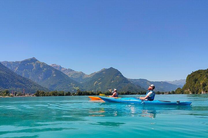 Kayak Tour of the Turquoise Lake Brienz